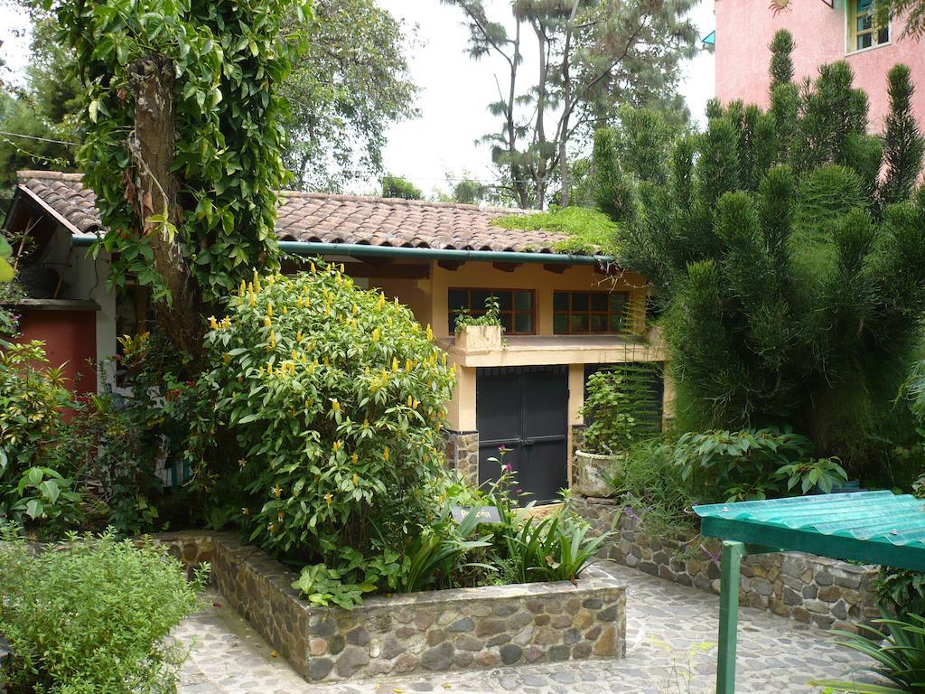 Posada Los Encuentros Panajachel Esterno foto