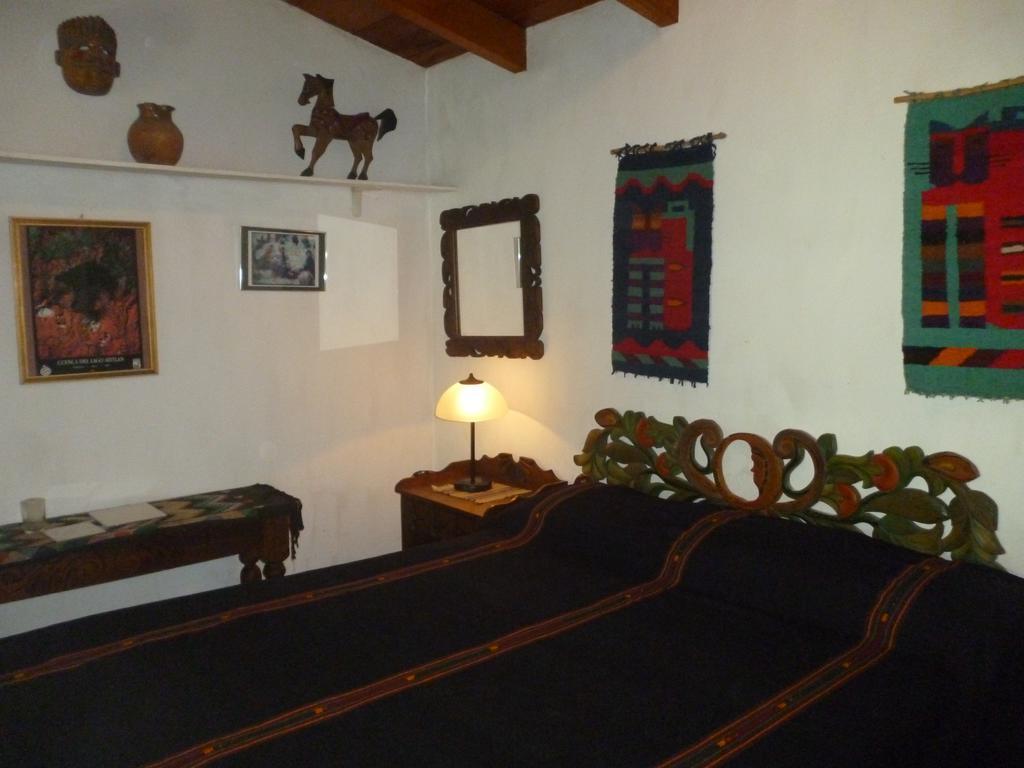 Posada Los Encuentros Panajachel Esterno foto