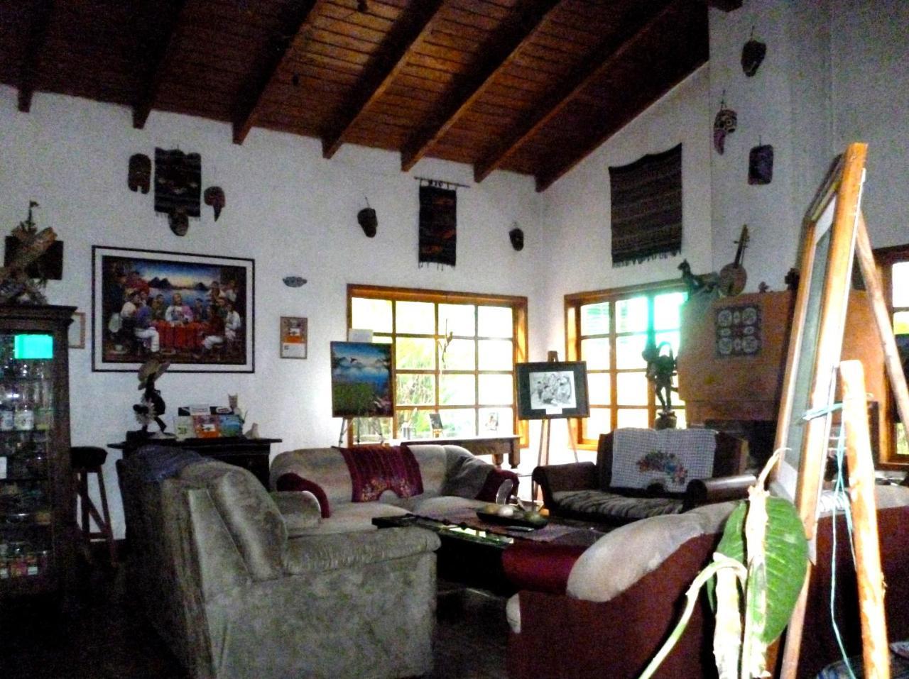 Posada Los Encuentros Panajachel Esterno foto